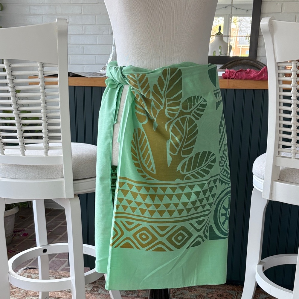 Vintage Aqua Swim Sarong/Sari with Teal and Gold Geometric Print - Picture 8 of 15